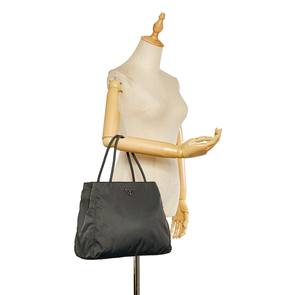 Prada Tessuto Tote Bag (SHG-25657)