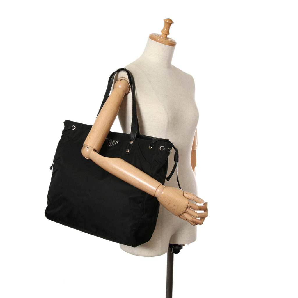 Prada Tessuto Tote Bag (SHG-25780)