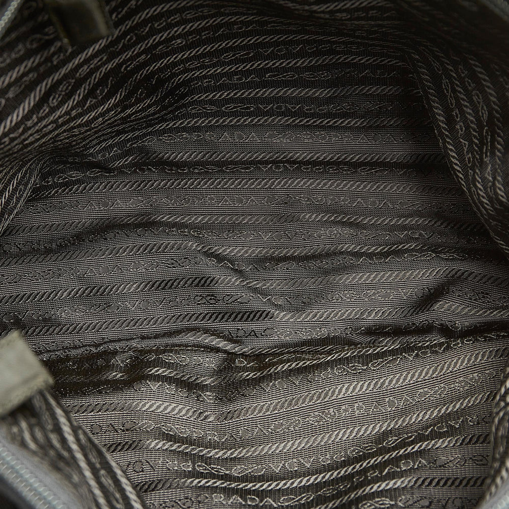 Prada Tessuto Tote Bag (SHG-26251)