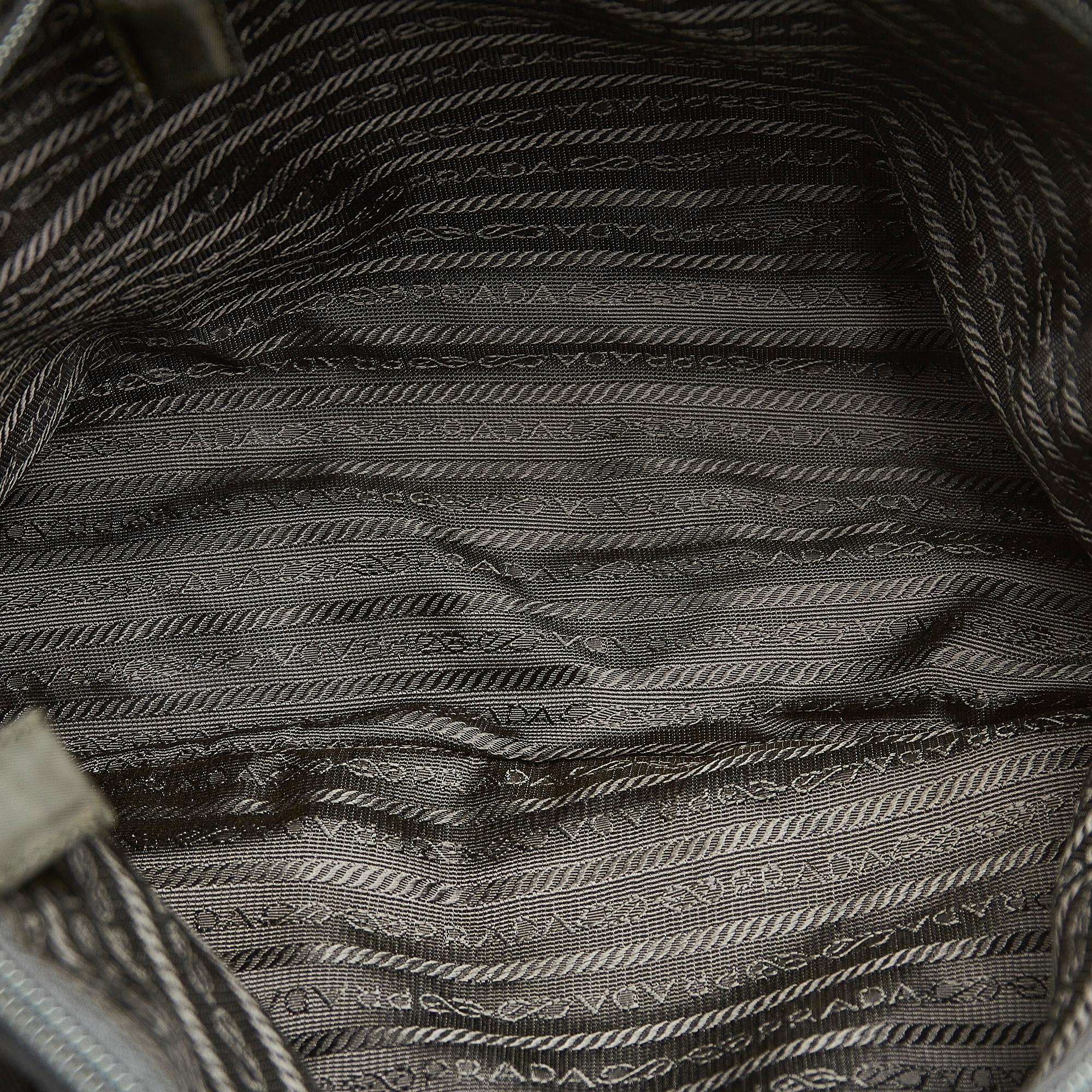 Prada Tessuto Tote Bag (SHG-26251)