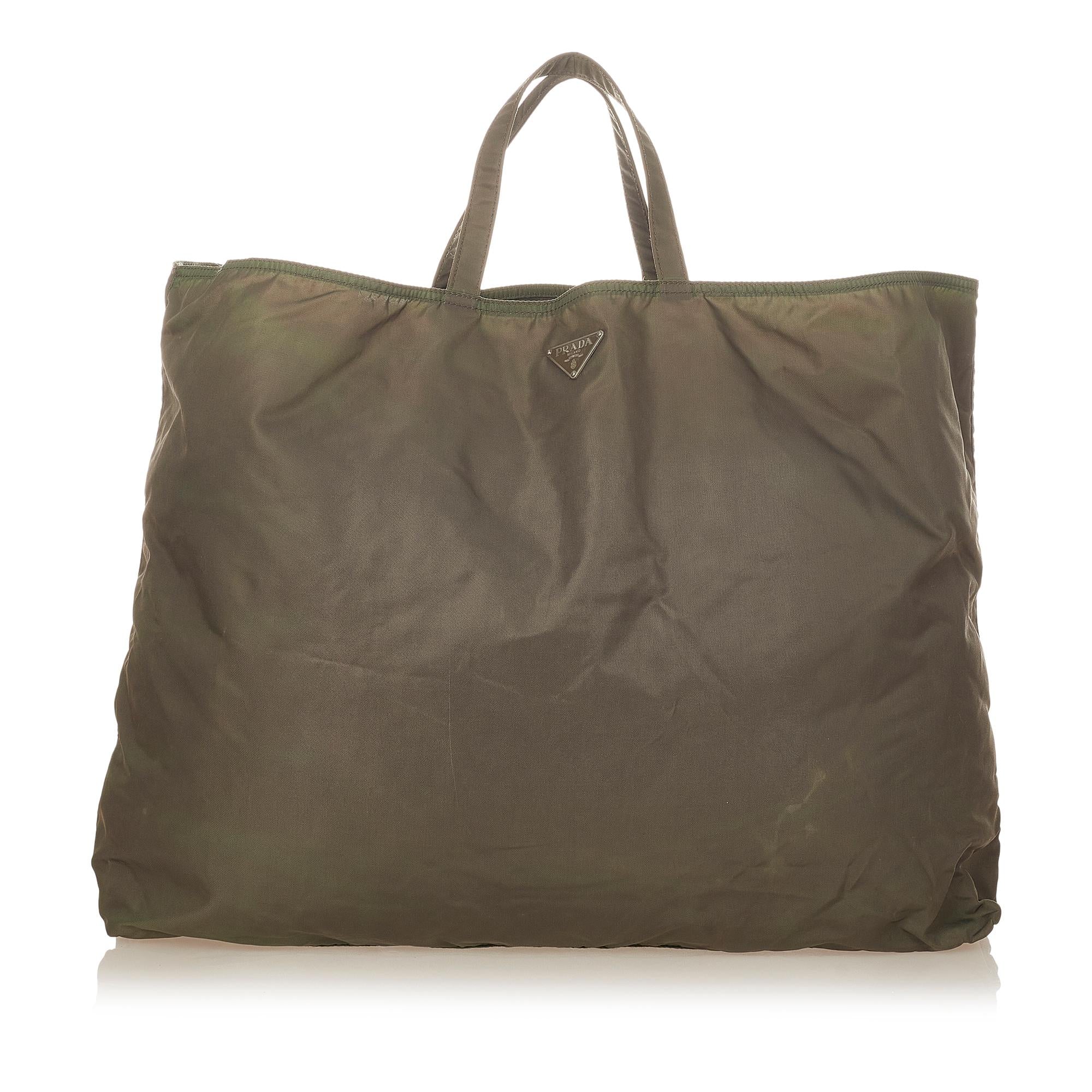 Prada Tessuto Tote Bag (SHG-26394)
