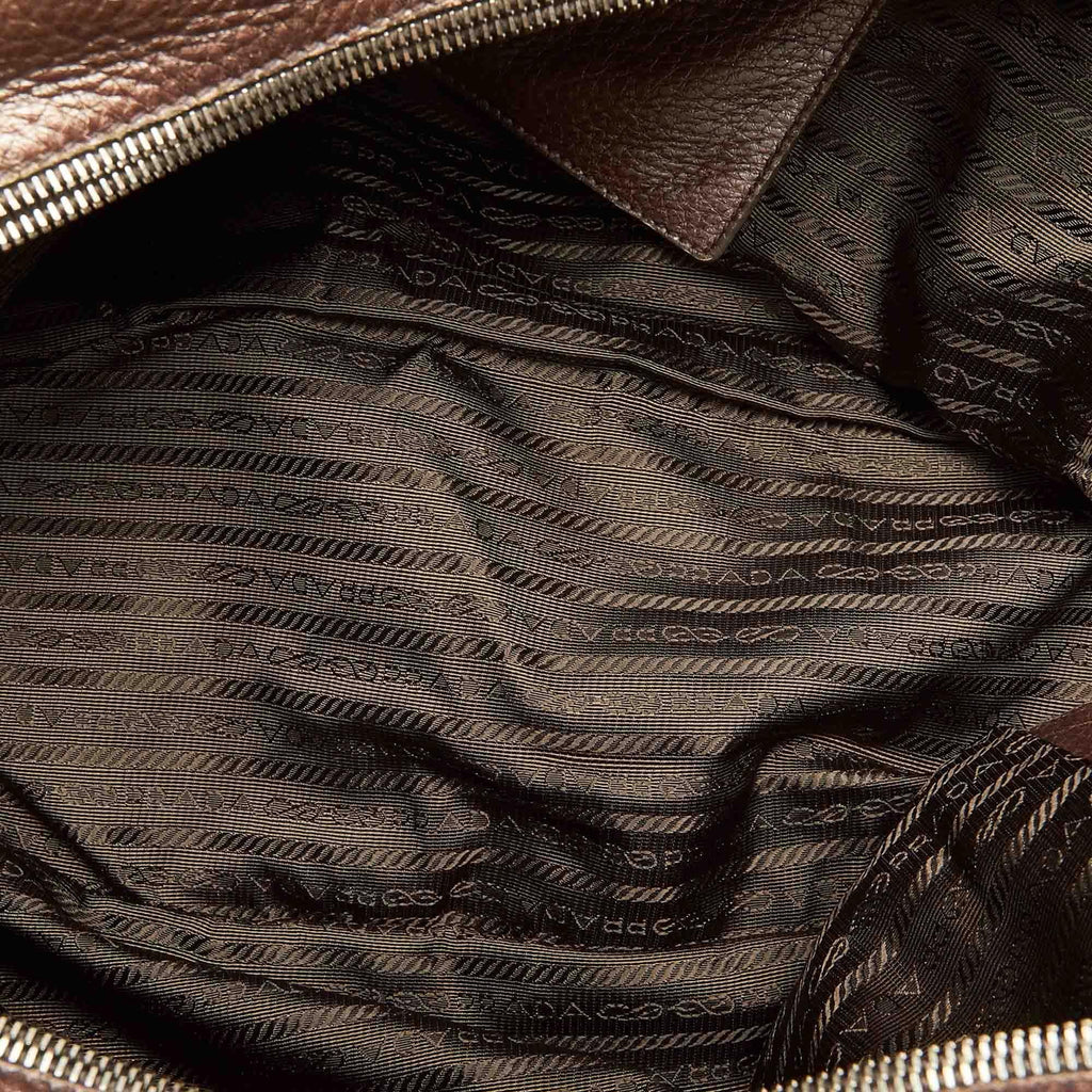 Prada Vitello Daino Handbag (SHG-17695)