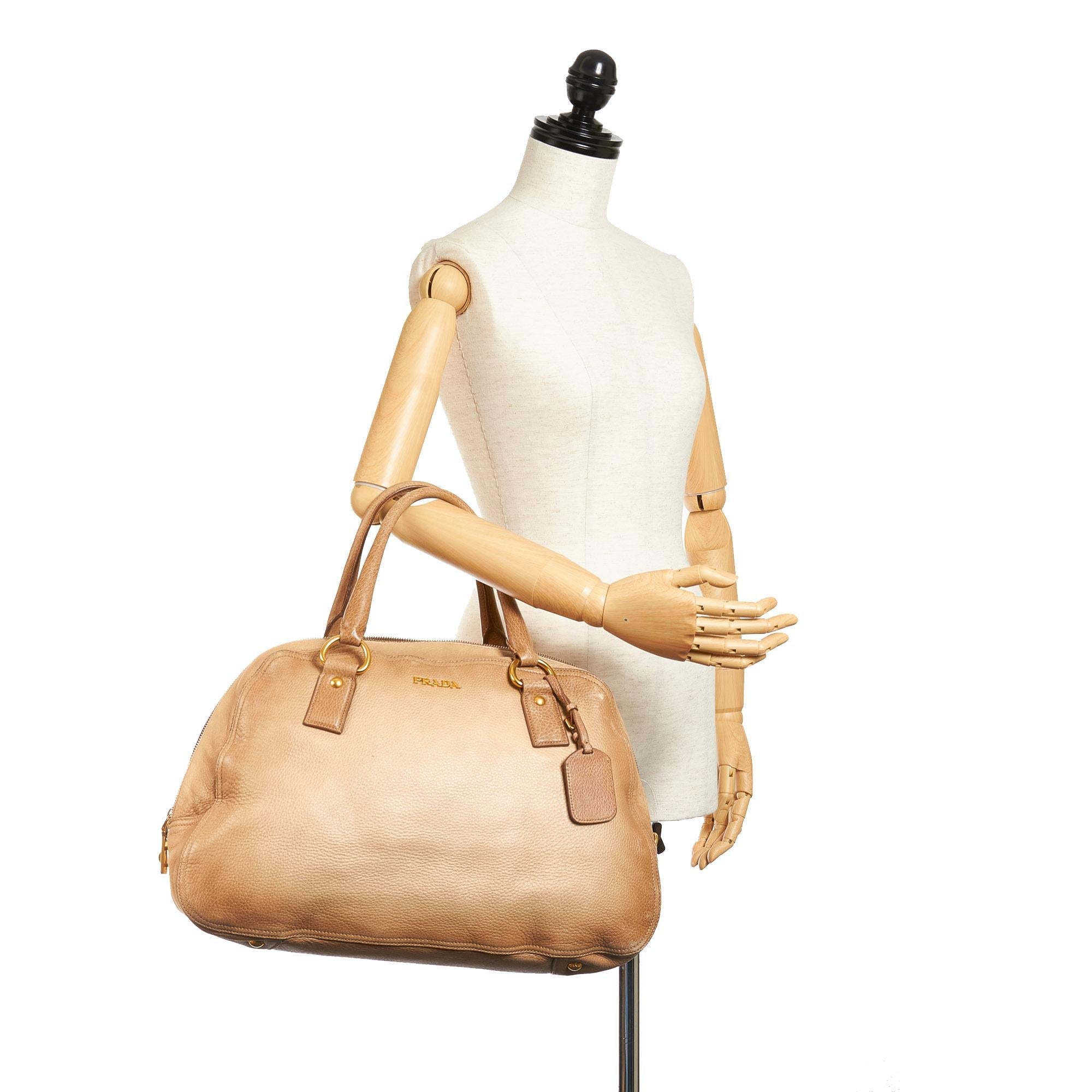 Prada Vitello Daino Handbag (SHG-26819)
