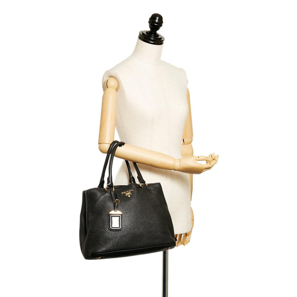 Prada Vitello Daino Handbag (SHG-27239)
