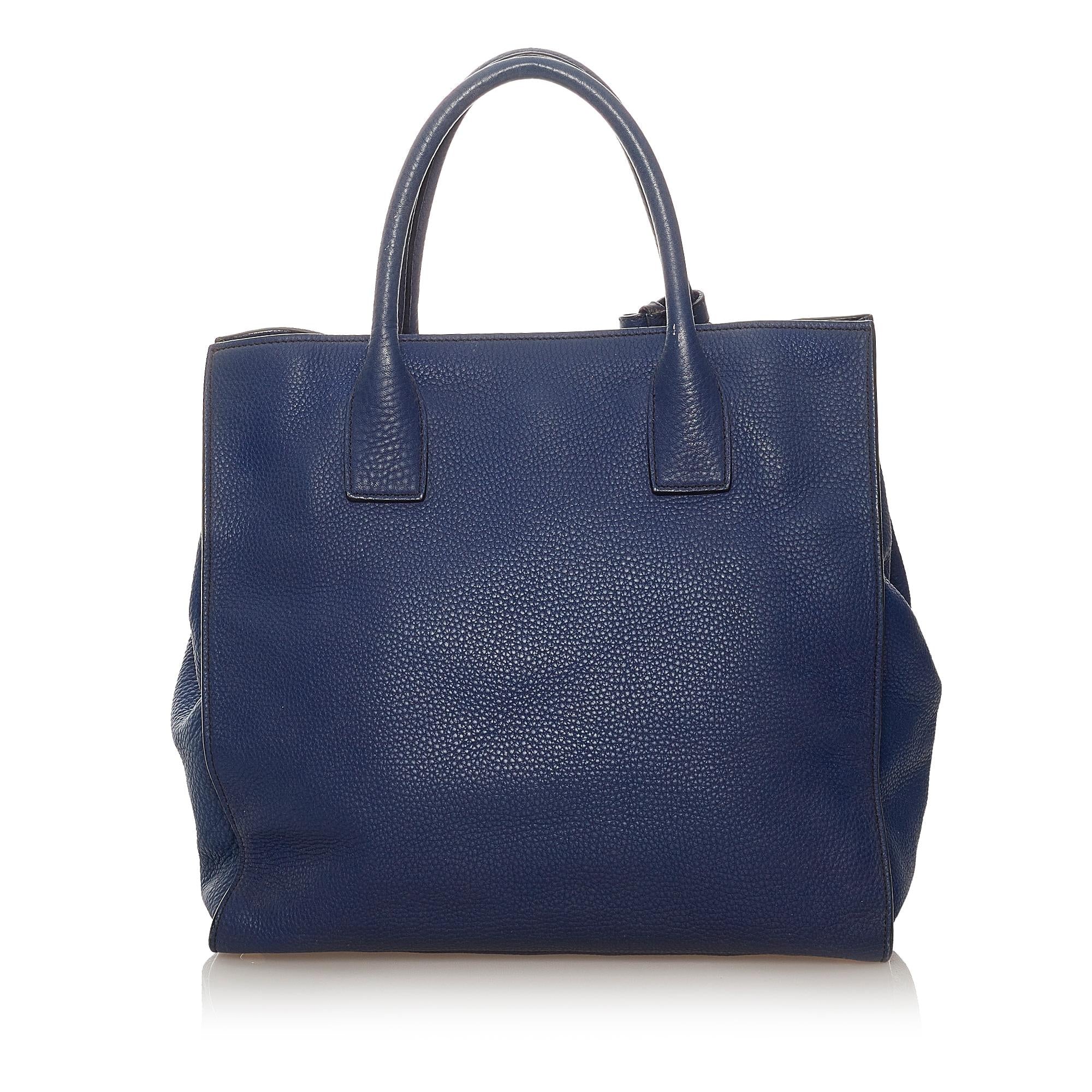 Prada Vitello Daino Satchel (SHG-27621)