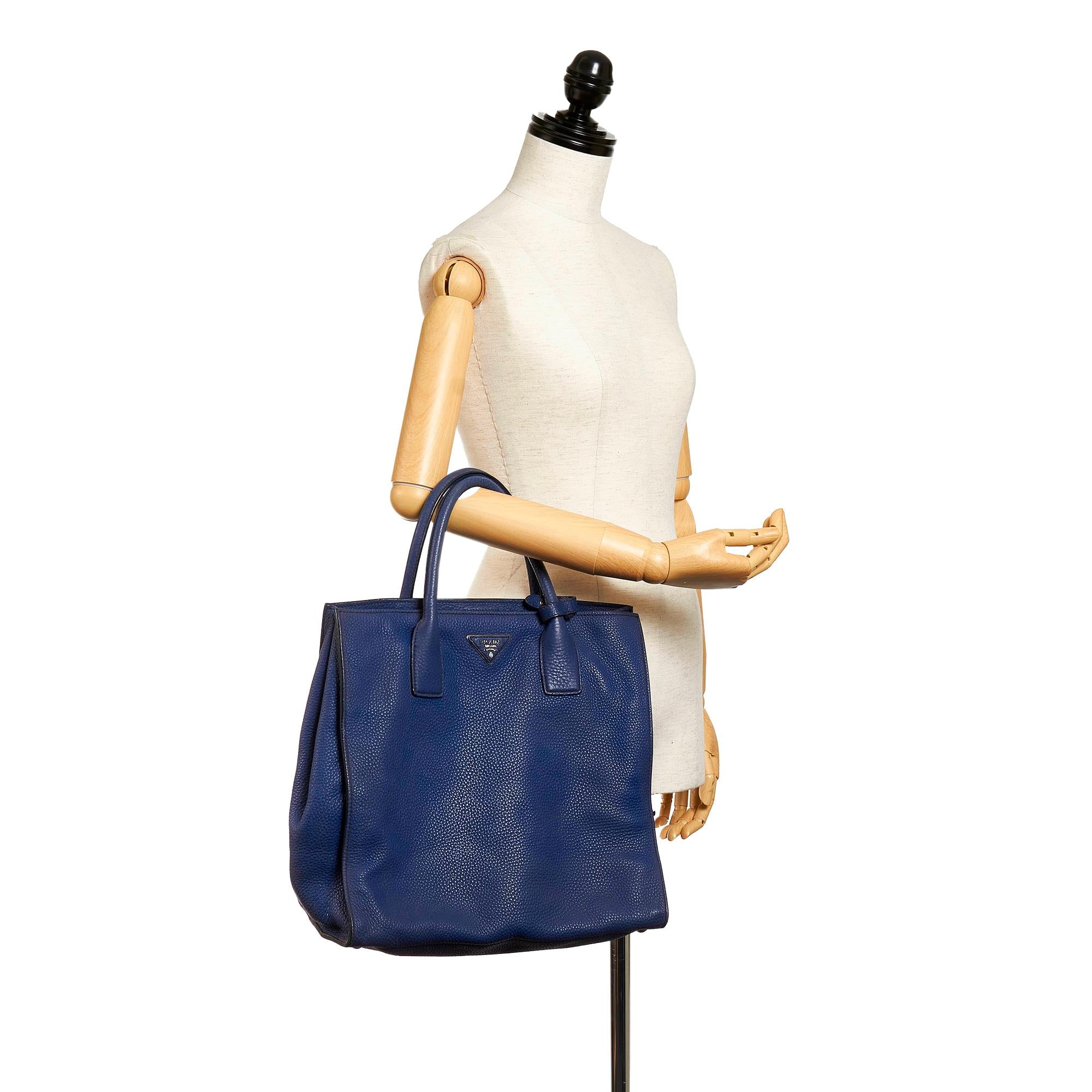 Prada Vitello Daino Satchel (SHG-27621)