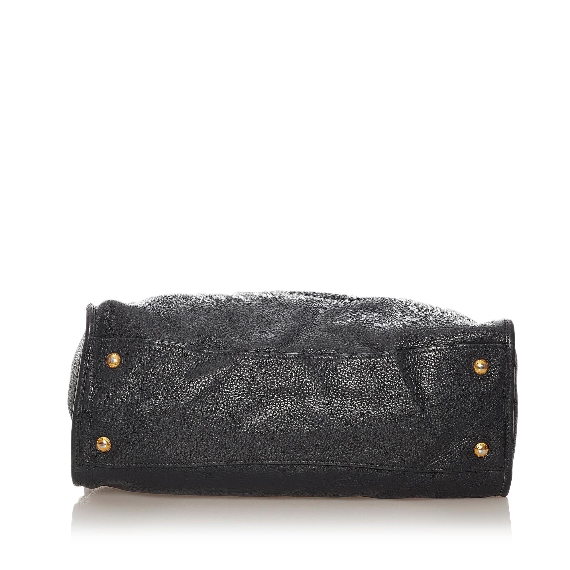 Prada Vitello Daino Satchel (SHG-28038)