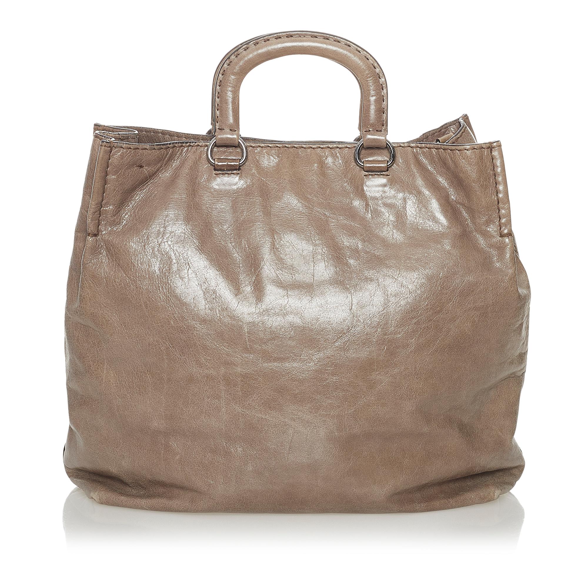 Prada Vitello Daino Satchel (SHG-28079)