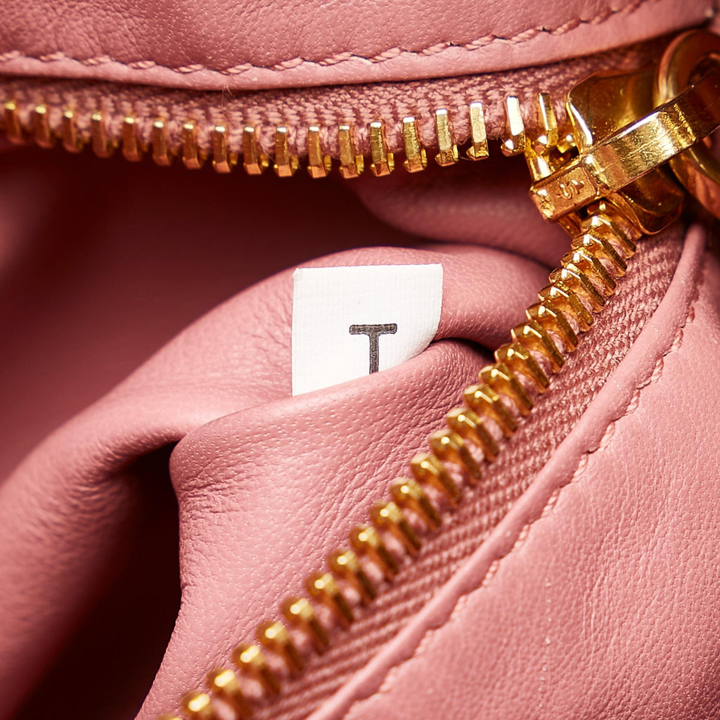 Prada Vitello Daino Shoulder Bag (SHG-27305)