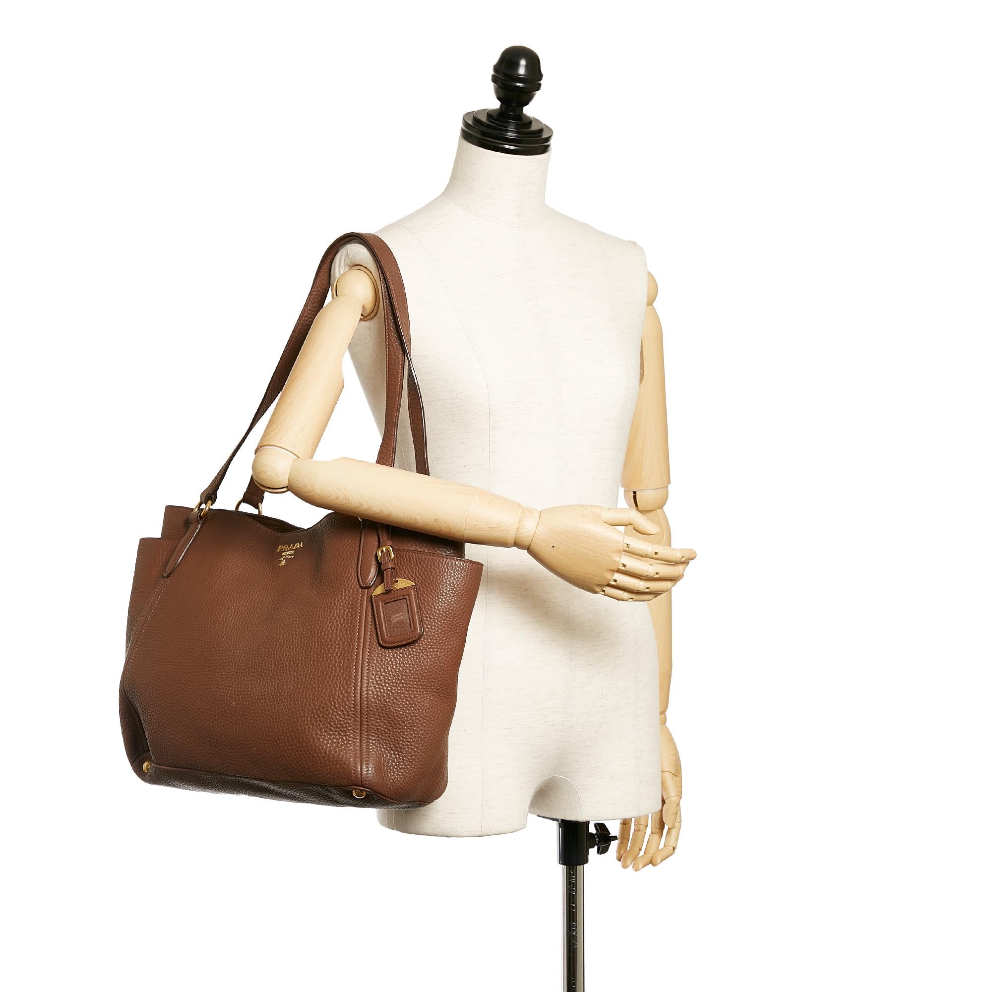Prada Vitello Daino Tote Bag (SHG-27744)