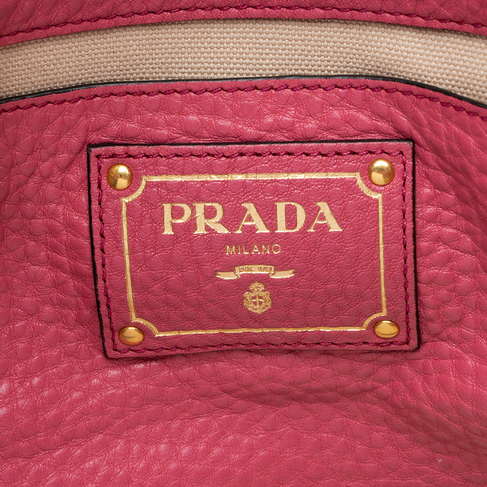 Prada Vitello Daino Tote (SHF-17828)