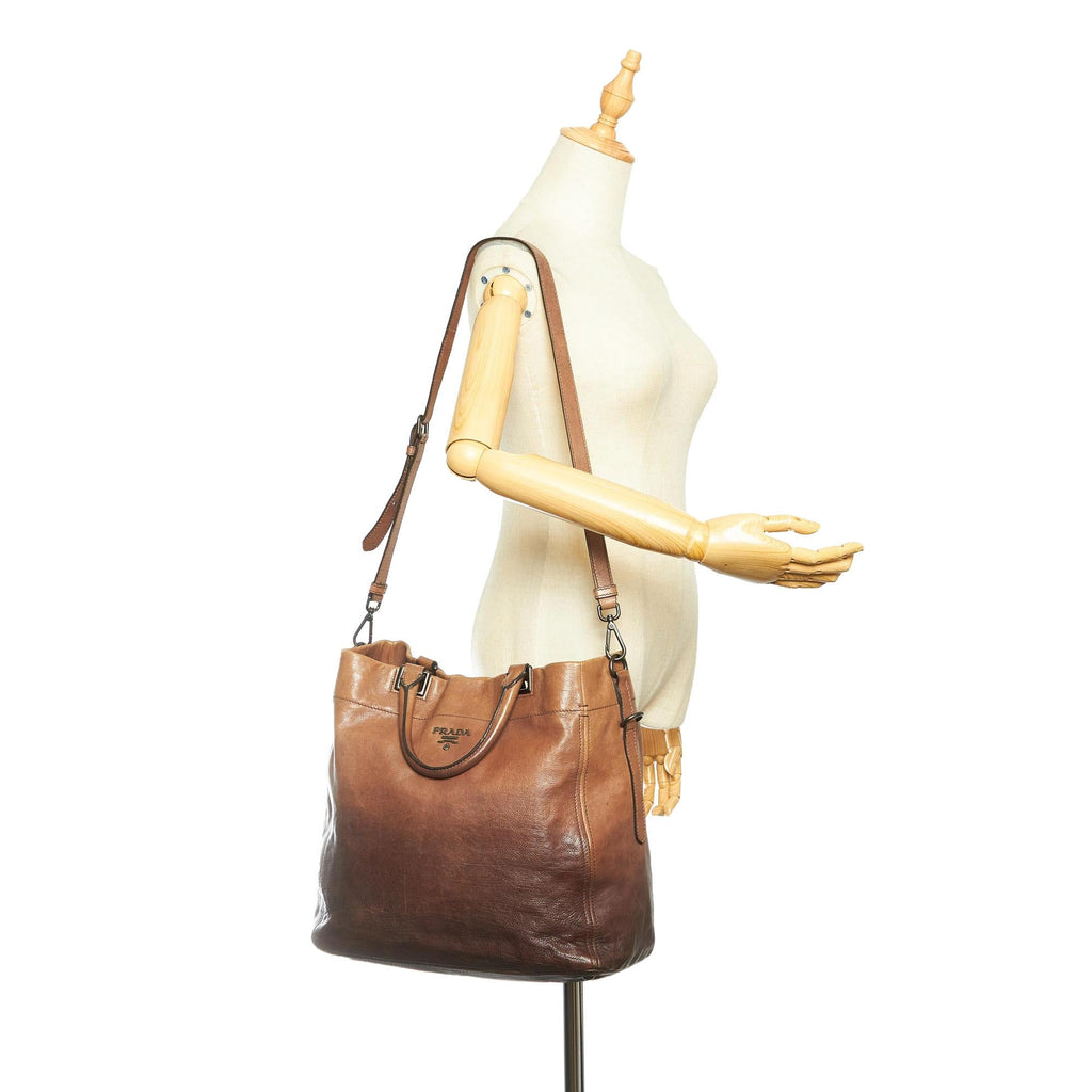 Prada Vitello Shine Satchel (SHG-16534)
