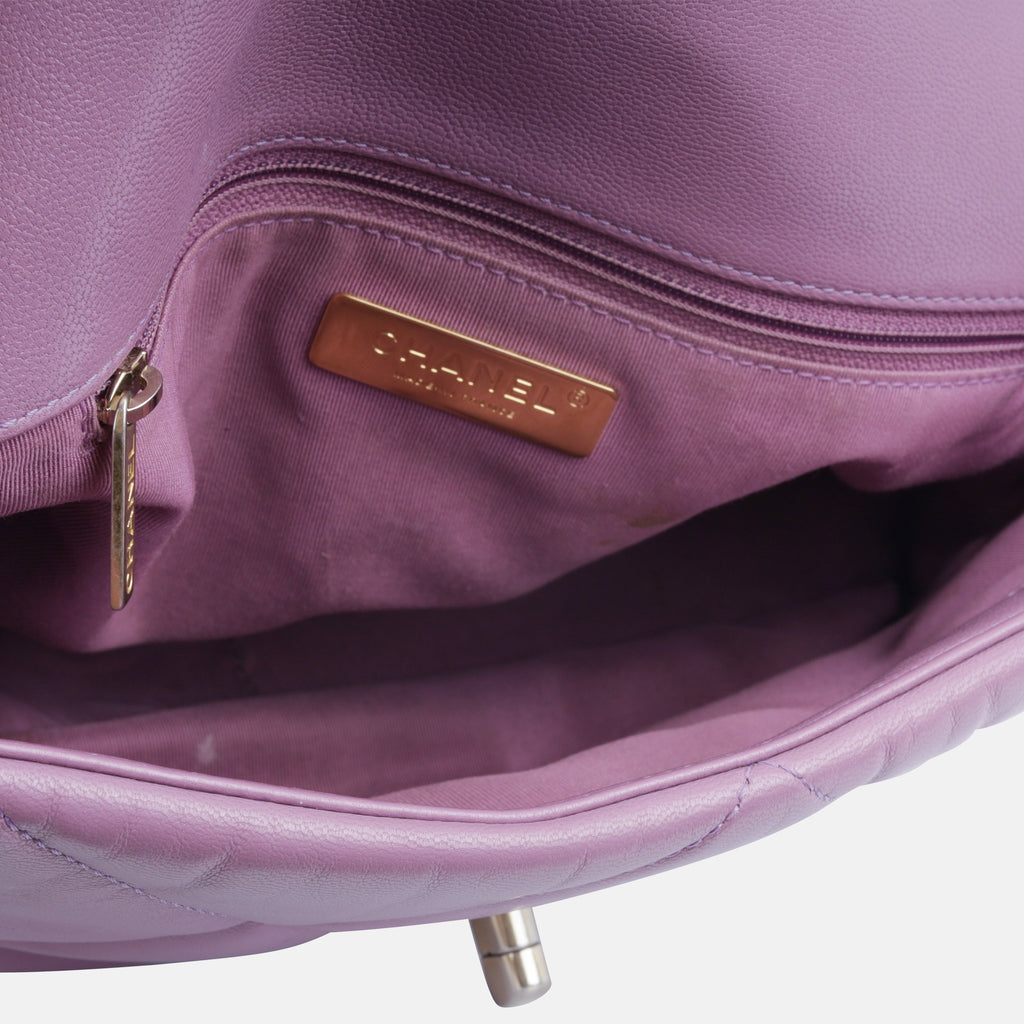 Chanel 19 - Large