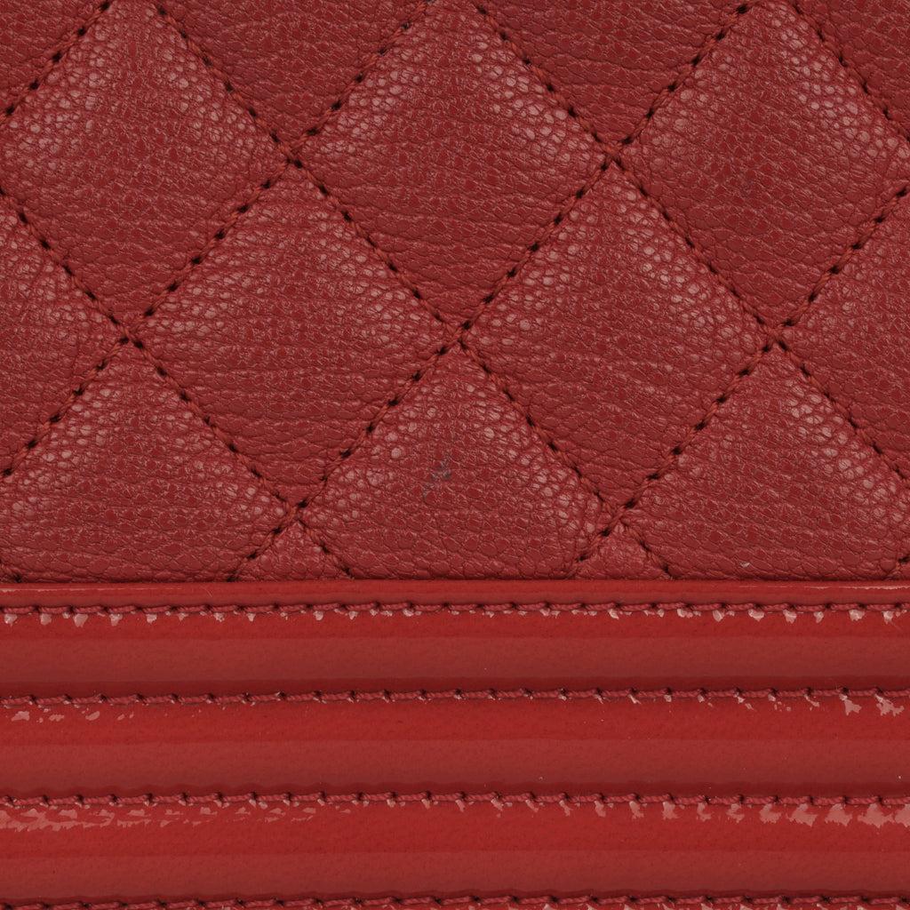 Chanel Boy Bag - New Medium