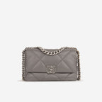 Chanel 19 - Small