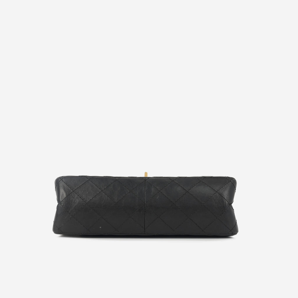 Chanel 2.55 Reissue 226