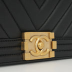Chanel Boy Bag - Old Medium