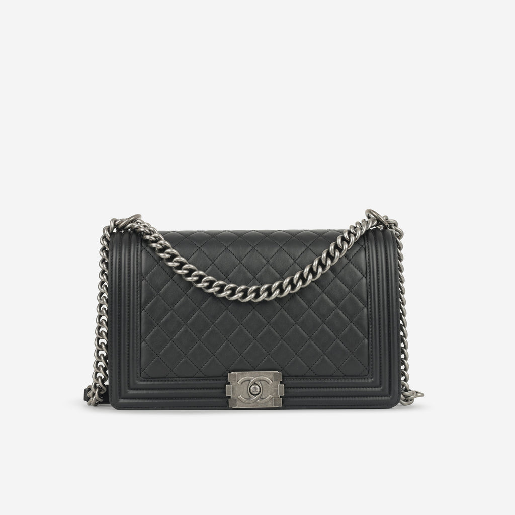 Chanel Boy Bag - New Medium