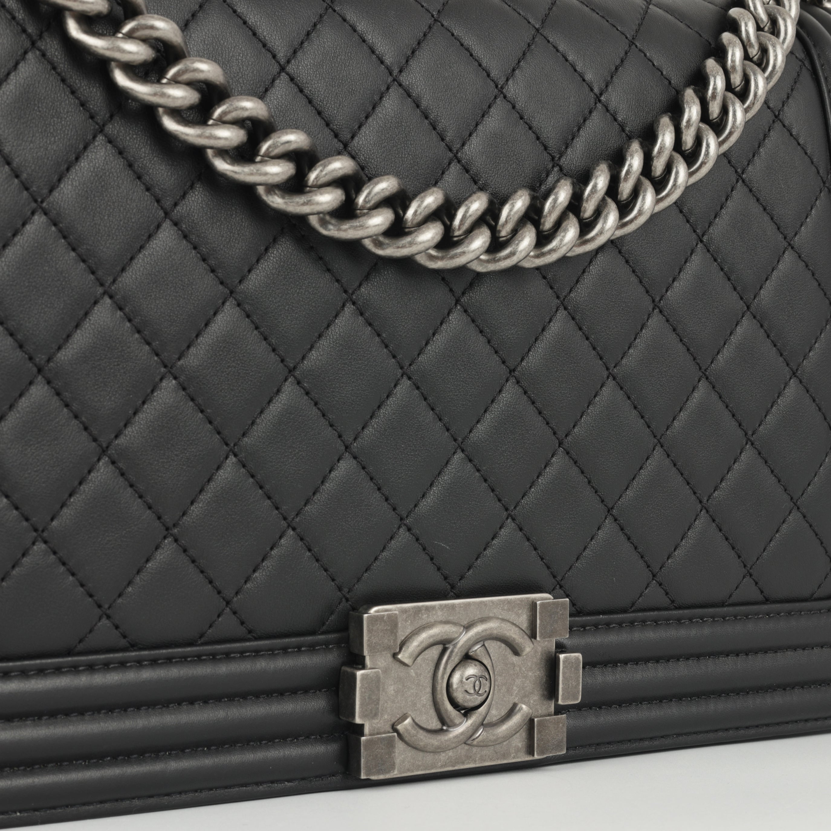 Chanel Boy Bag - New Medium