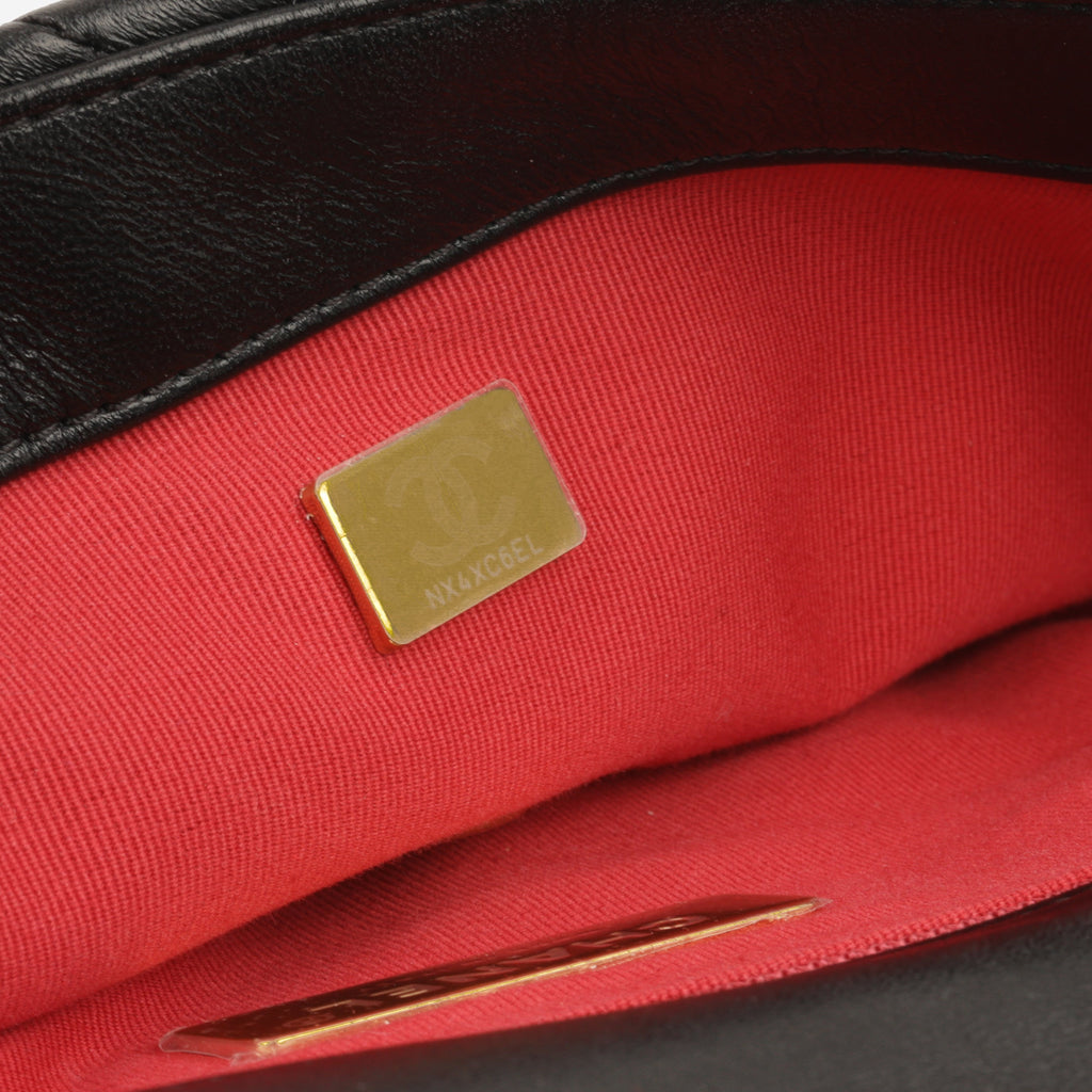 Chanel Small 19 Flap Bag - Black