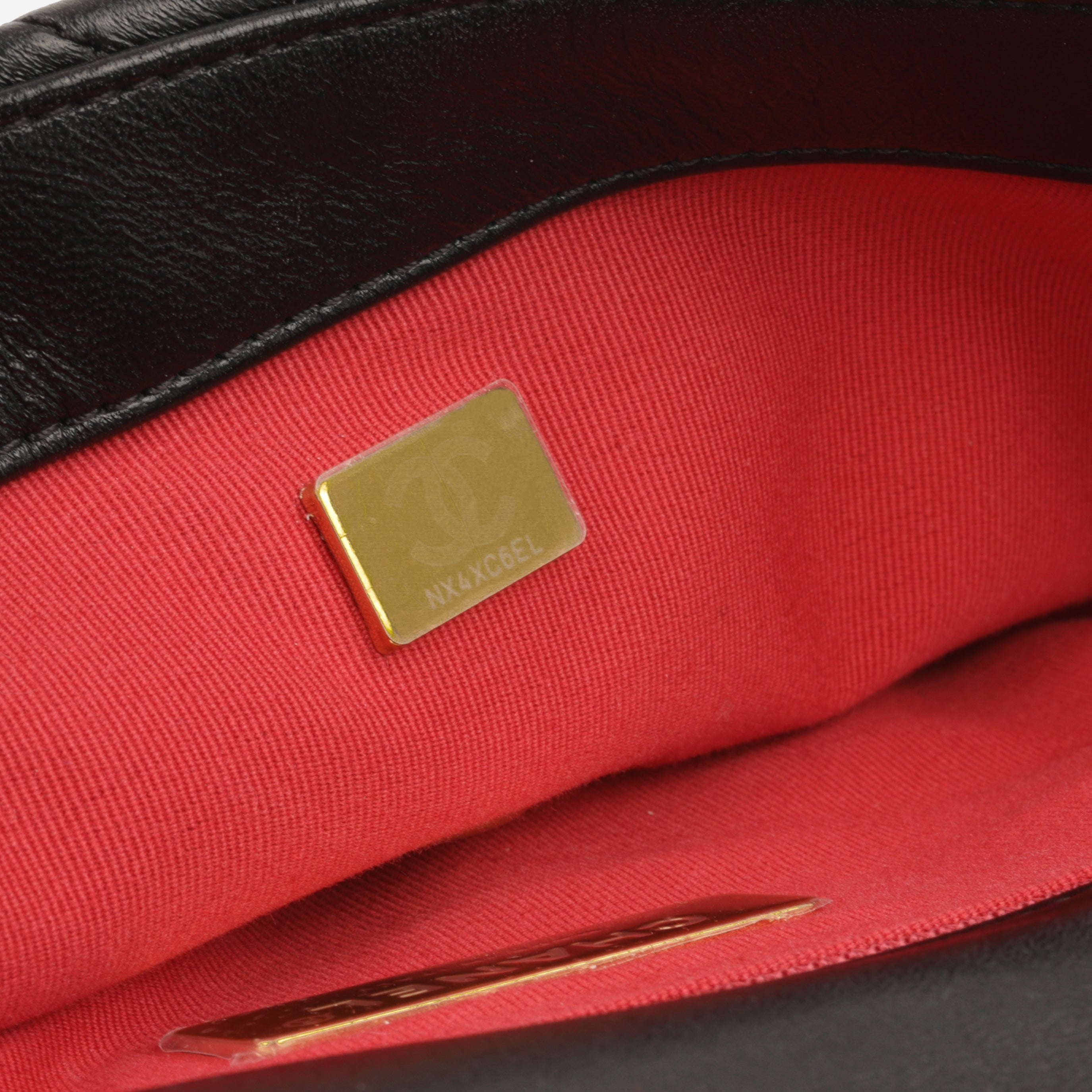 Chanel Small 19 Flap Bag - Black
