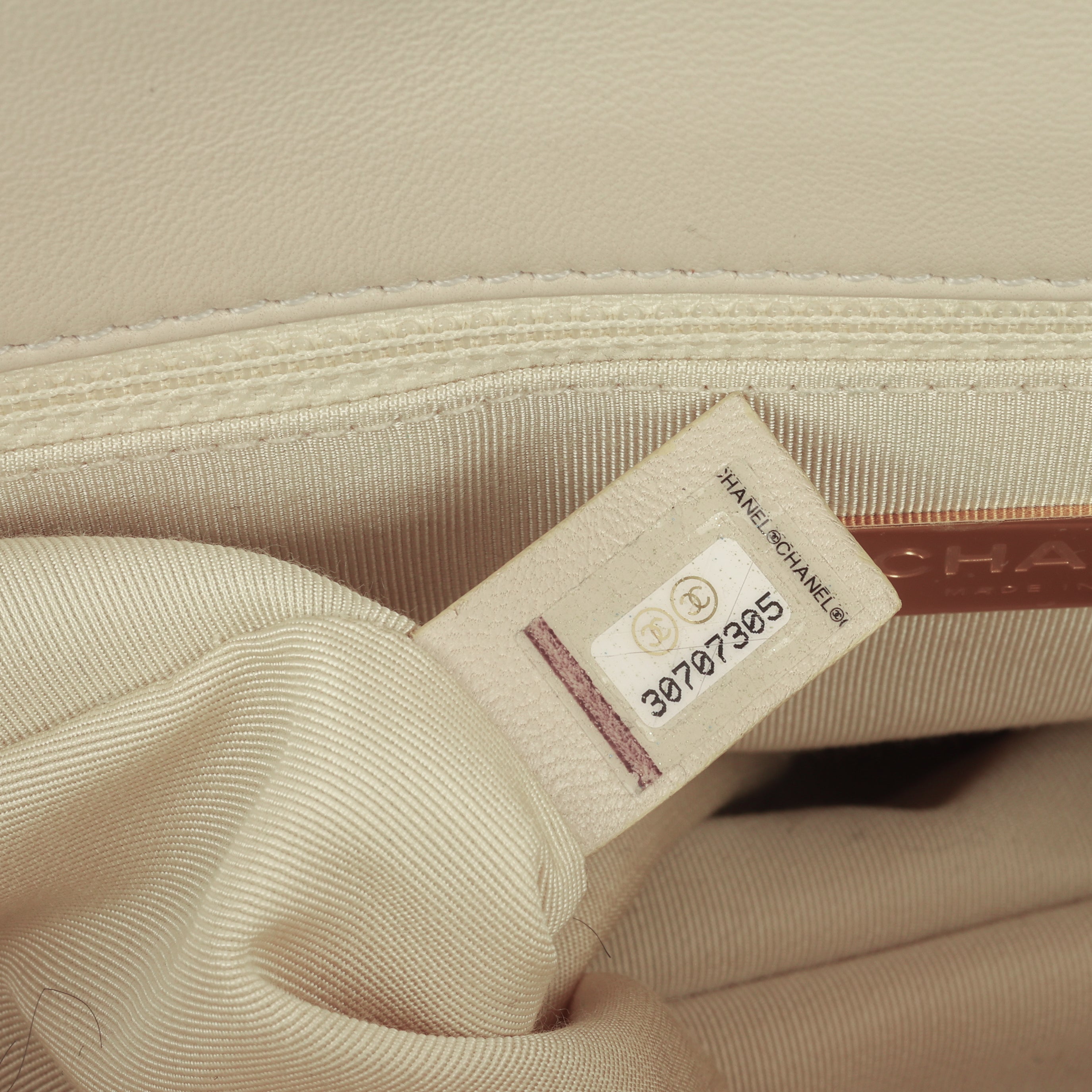Chanel Maxi 19 Flap