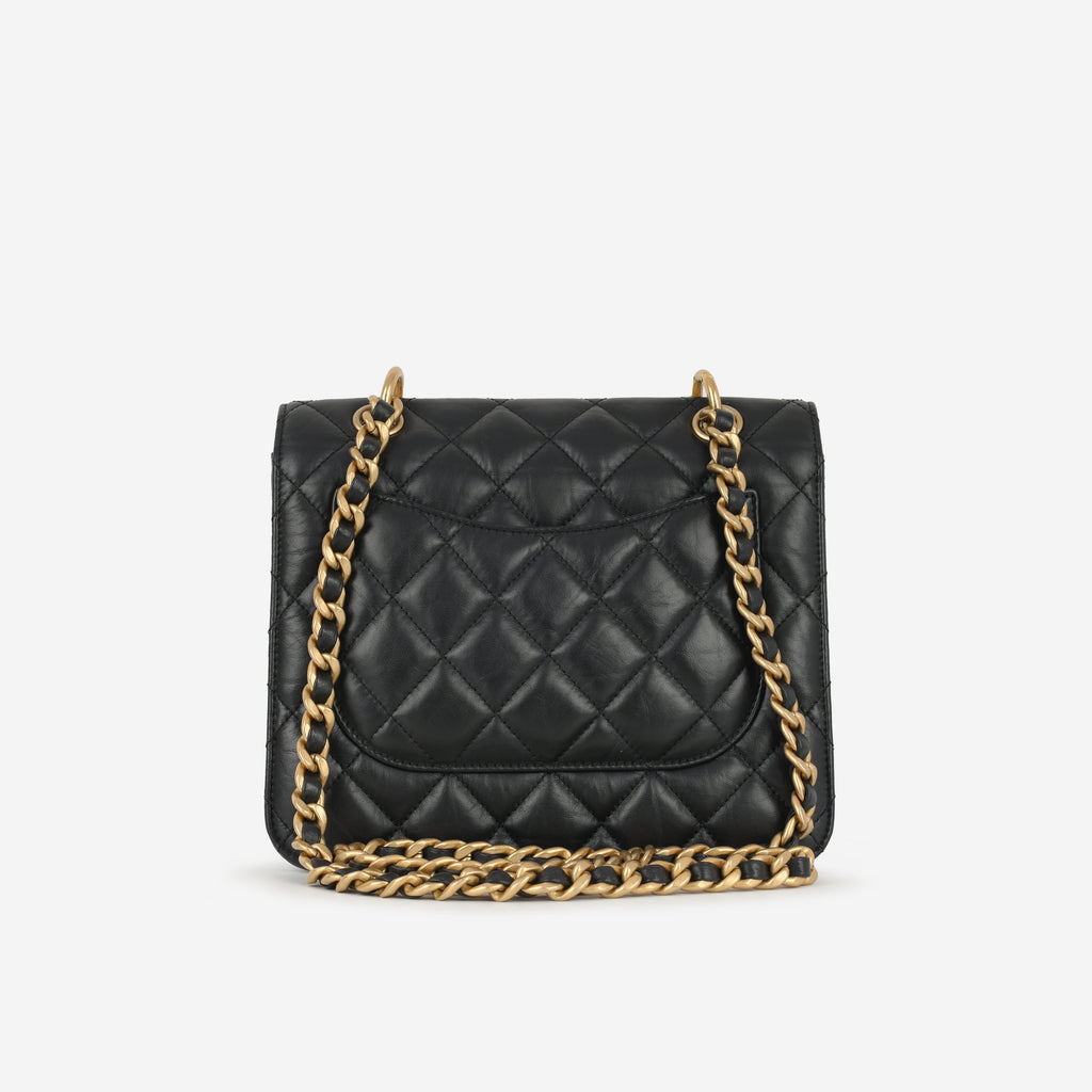 Chanel 23S Messenger Flap - Black Lambskin | Gold Hardware