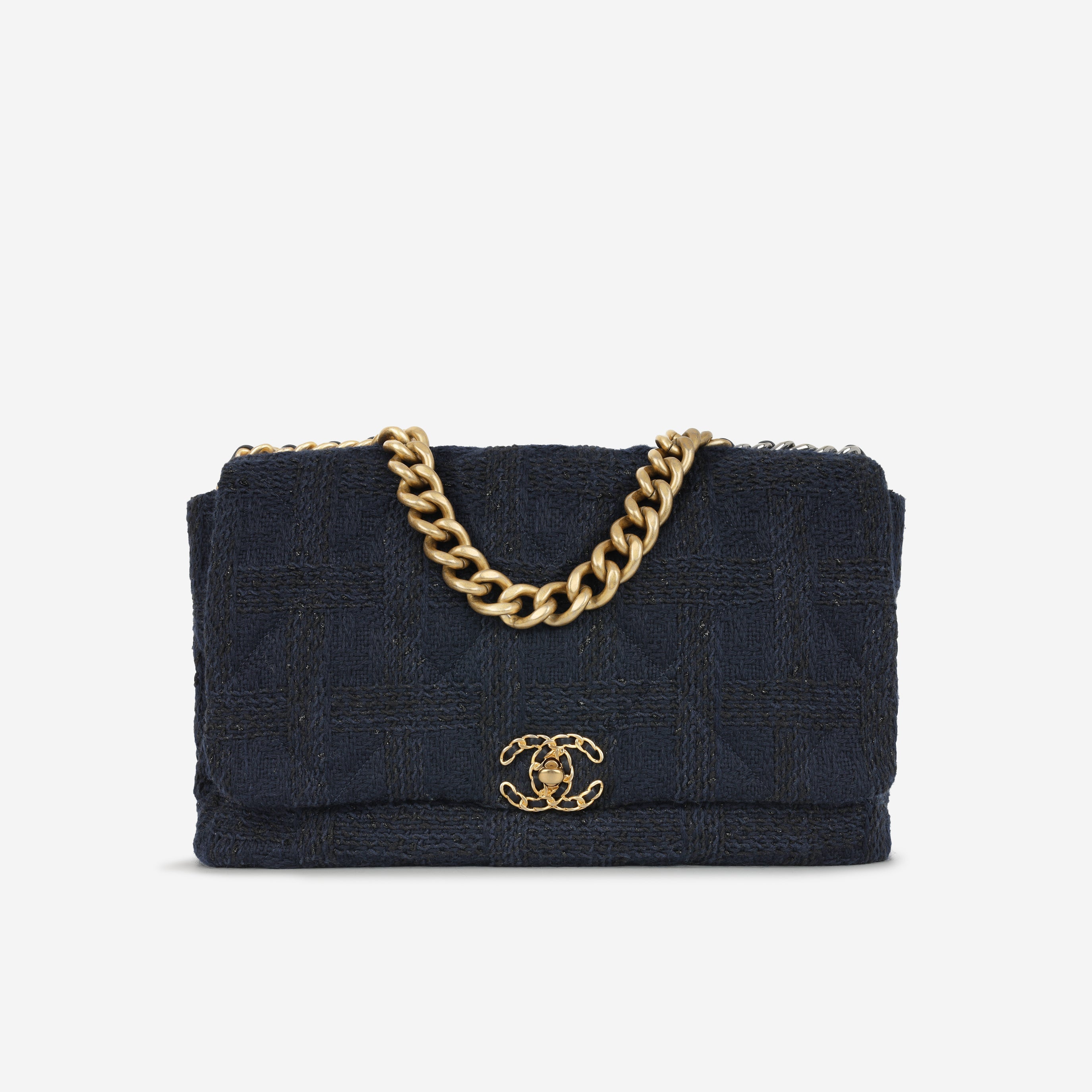 Chanel Maxi 19 Flap