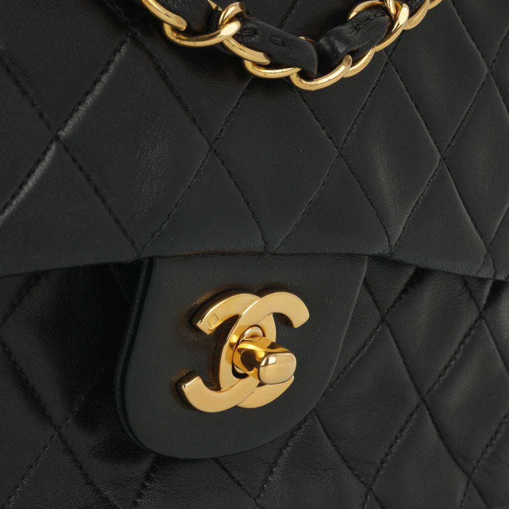 Chanel Vintage Medium Classic Flap
