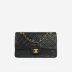 Chanel Vintage Medium Classic Flap