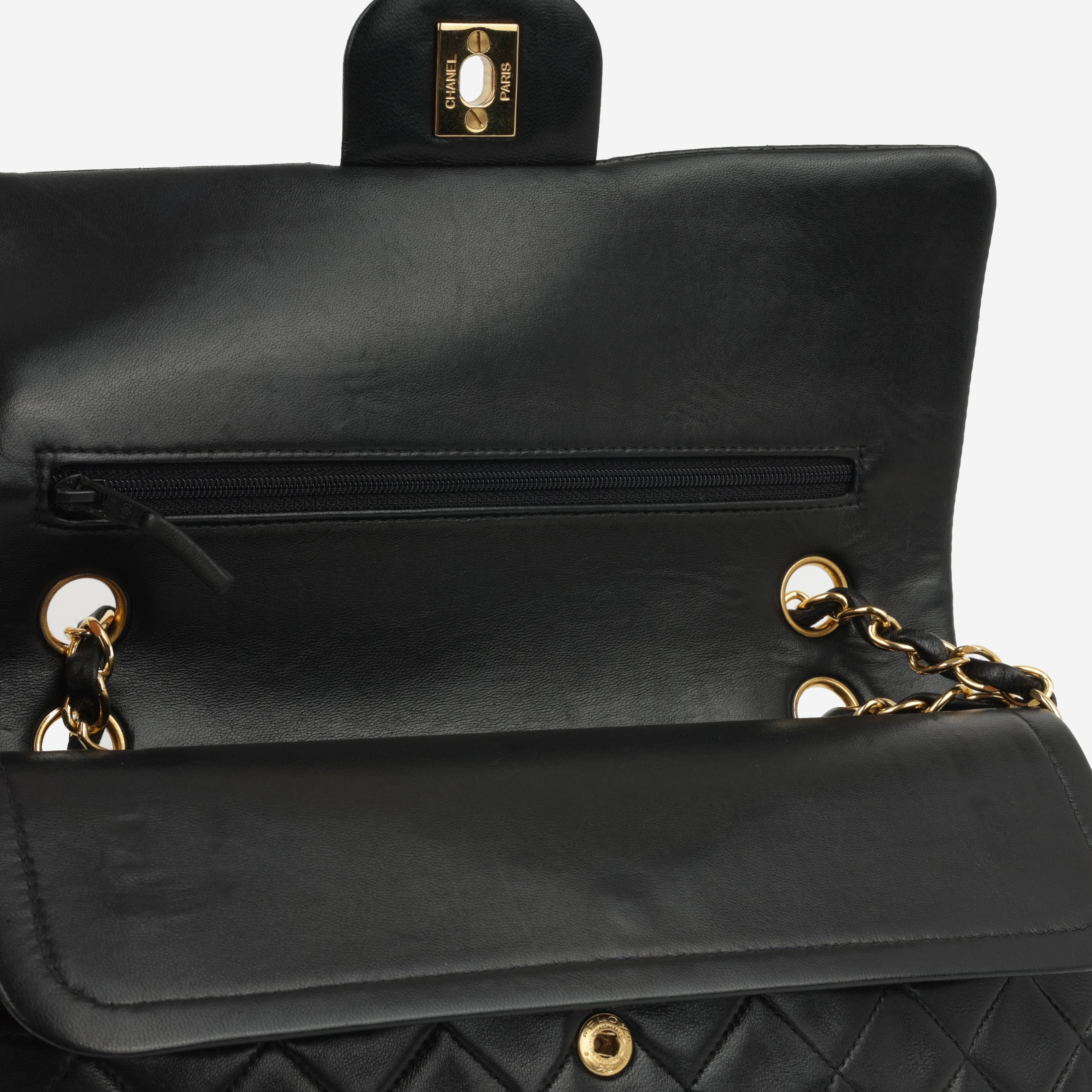 Chanel Vintage Medium Classic Flap