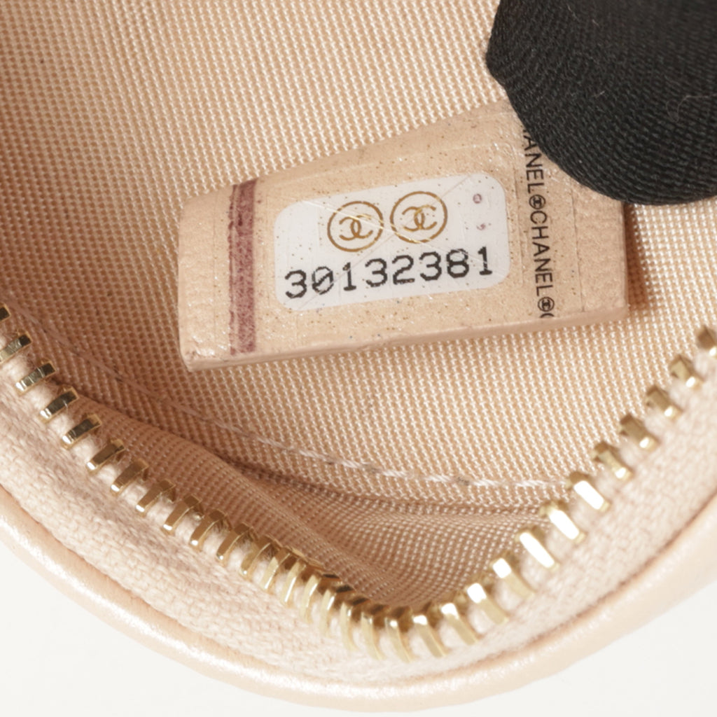 Chanel Pearl CC Round Clutch - Iridescent Pink Lambskin | Champagne Gold Hardware
