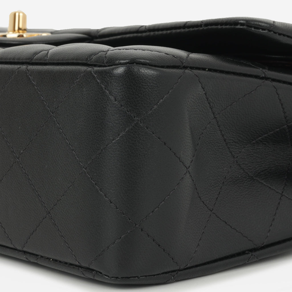 Chanel Medium Classic Flap - Black Lambskin | Gold Hardware