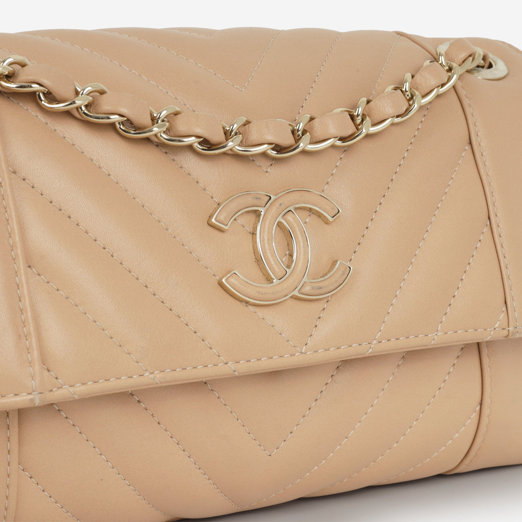 Chanel Small Daily Flap - Beige Calfskin | Champagne Gold Hardware