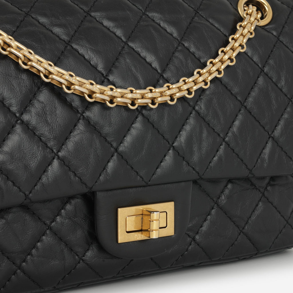 Chanel 2.55 Reissue 225 - Black Crumpled Calfskin | Gold Hardware