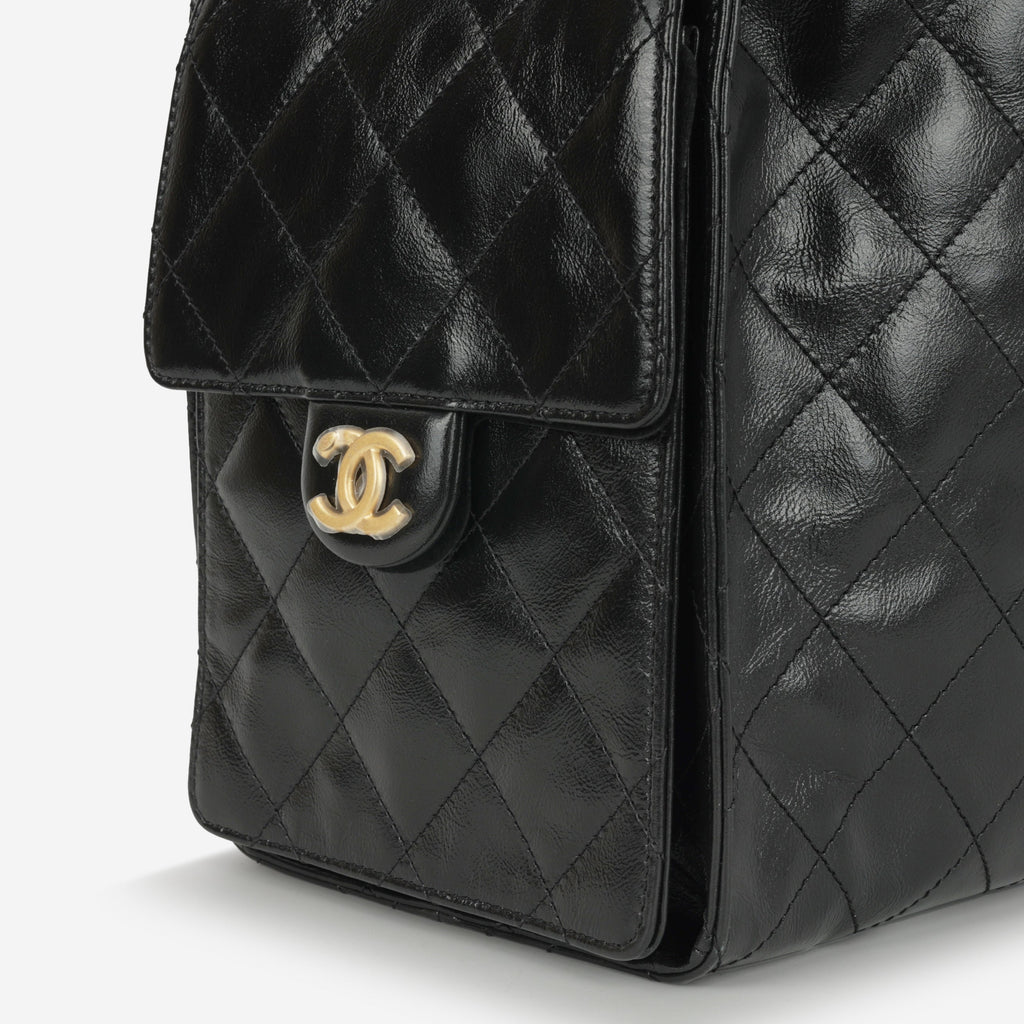 Chanel Medium 25 Hobo Bag - Black Calfskin | Mixed Hardware