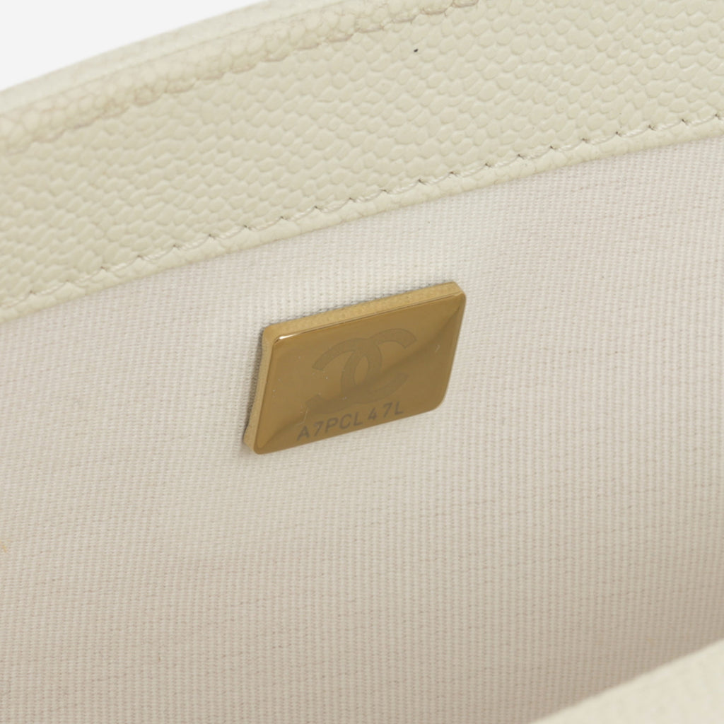 Chanel Old Medium Boy Bag - Ivory Caviar | Gold Hardware