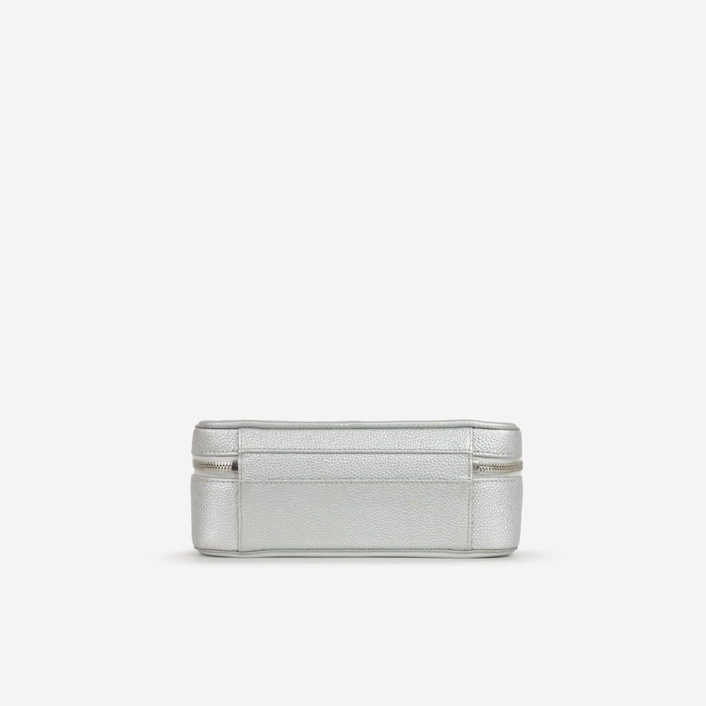 Chanel Medium Filigree Vanity Case - Silver Caviar | Silver Hardware
