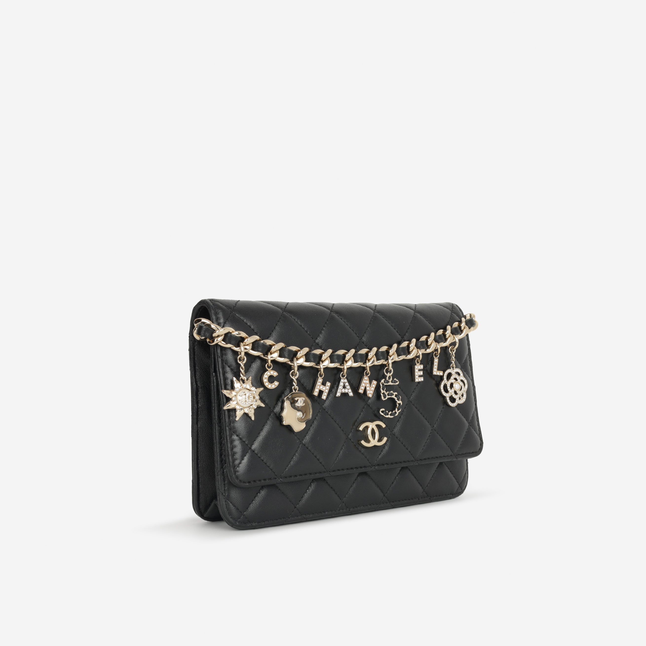 Chanel 21c Chanel Seasonal Wallet On Chain - Black Lambskin |  Champagne Gold Hardware