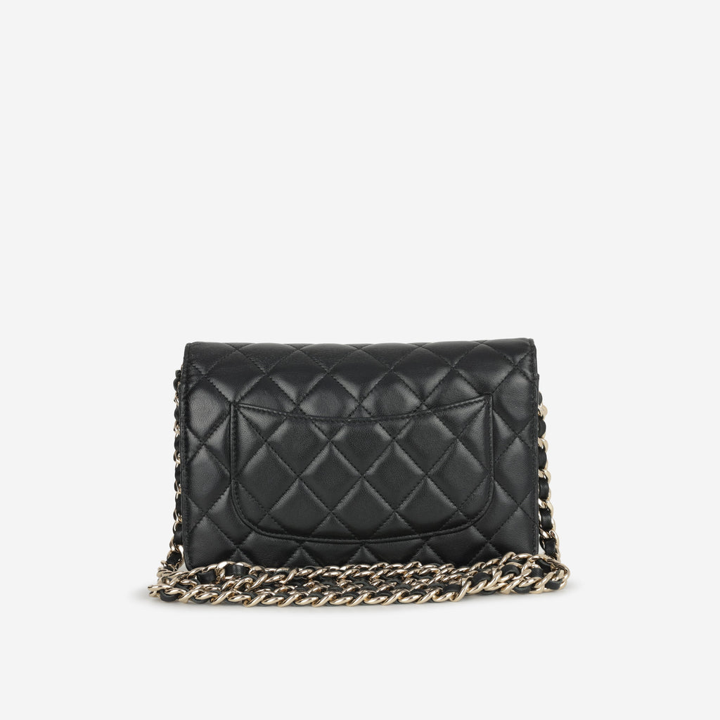 Chanel 21c Chanel Seasonal Wallet On Chain - Black Lambskin |  Champagne Gold Hardware