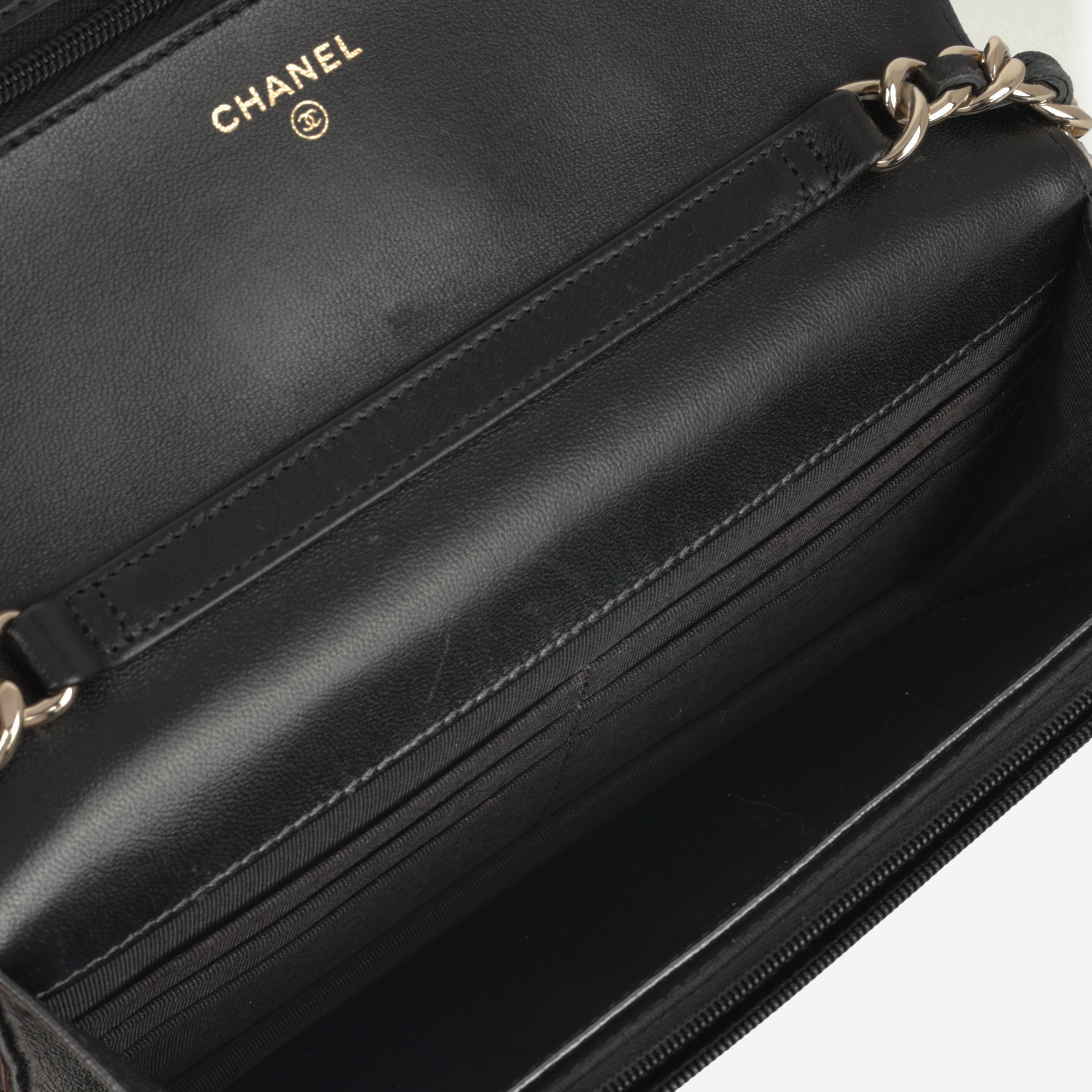 Chanel 21c Chanel Seasonal Wallet On Chain - Black Lambskin |  Champagne Gold Hardware