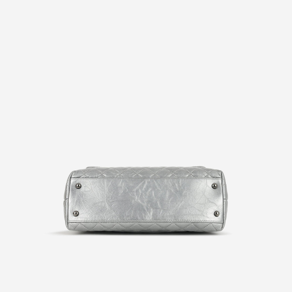 Chanel Medium Coco Handle - Silver Crumpled Calfskin | Black Hardware