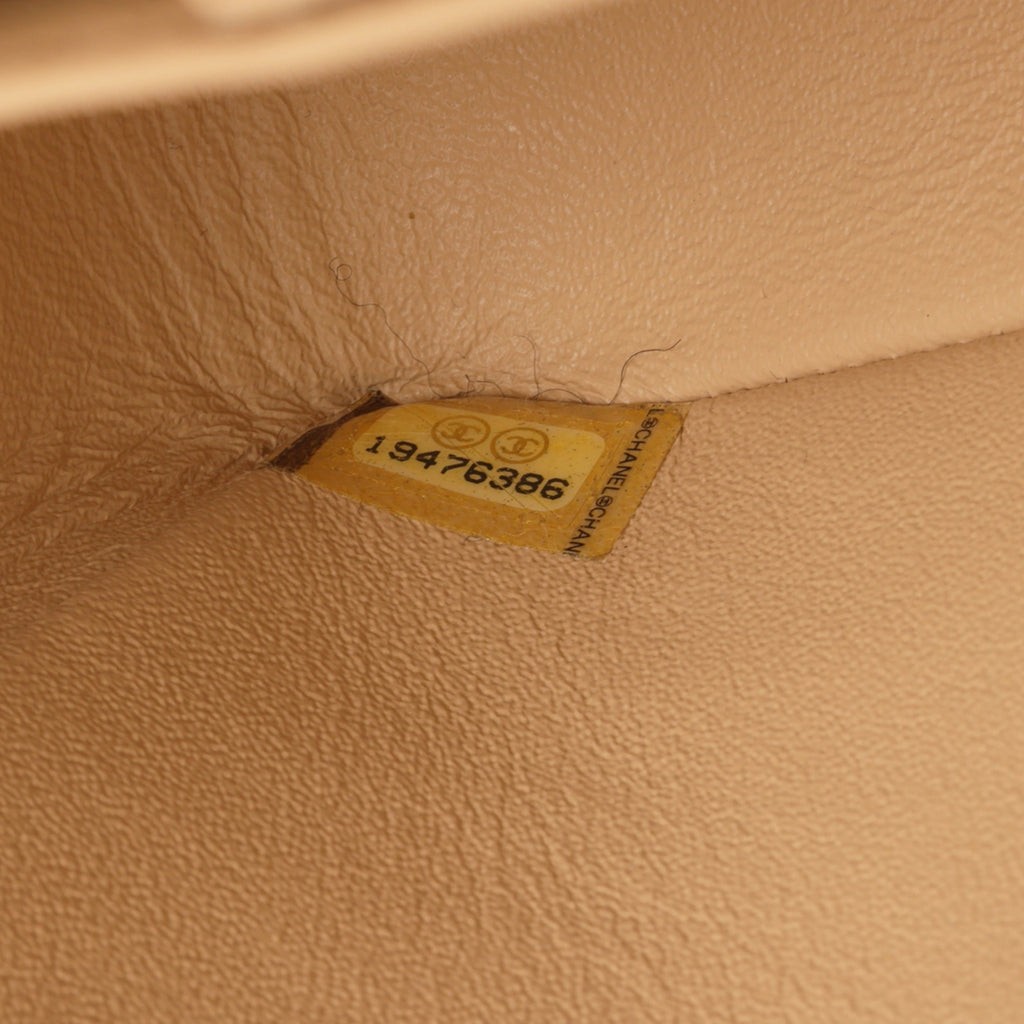 Chanel Medium Classic Flap - Beige Lambskin | Gold Hardware