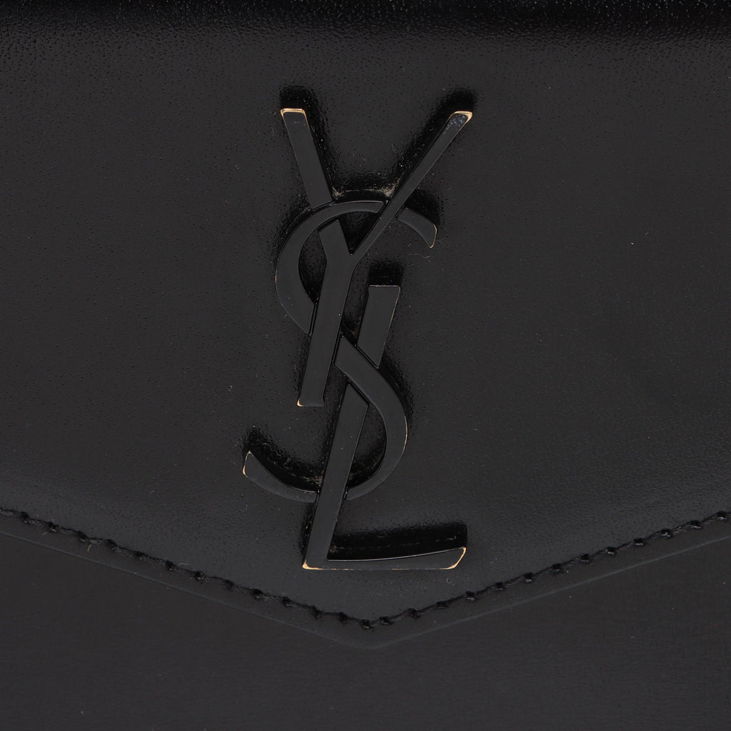 Saint Lauent Calfskin Monogram Uptown Baby Pouch (SHF-3t9Yvn)