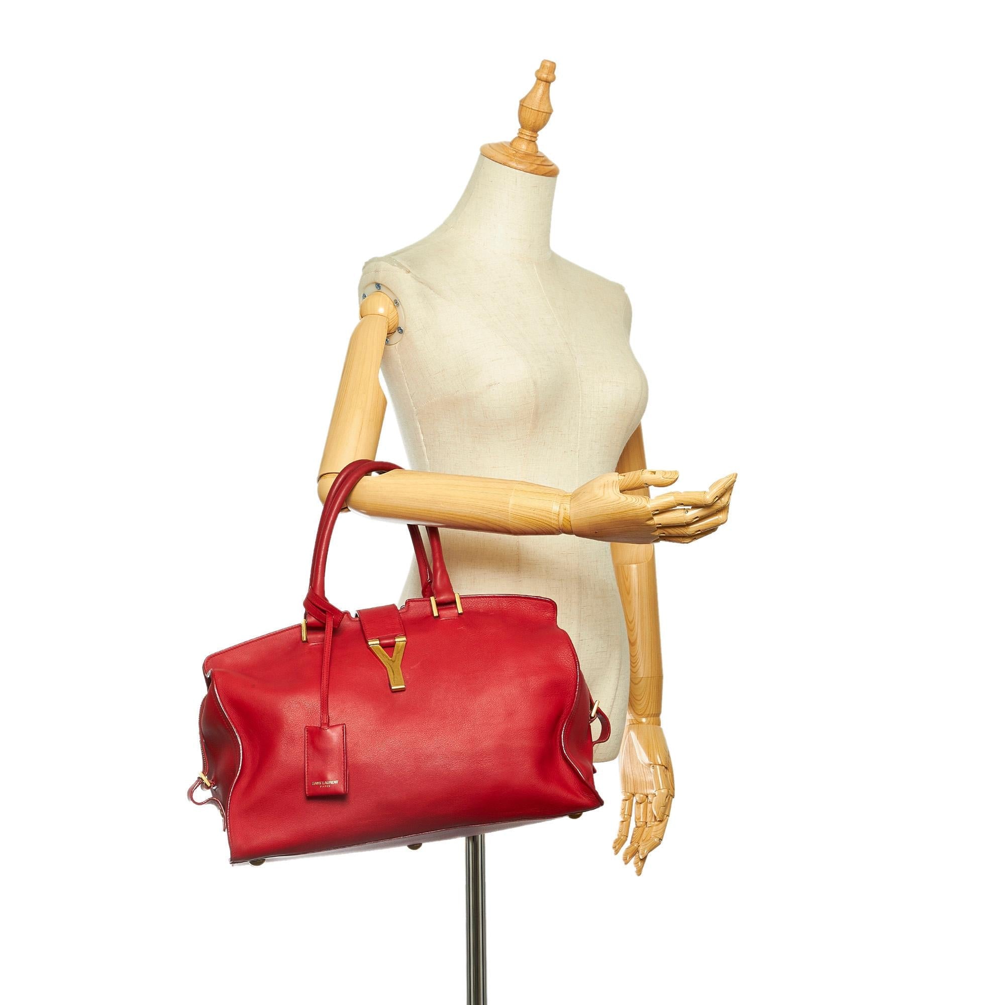 Saint Laurent Cabas Chyc Leather Handbag (SHG-20327)