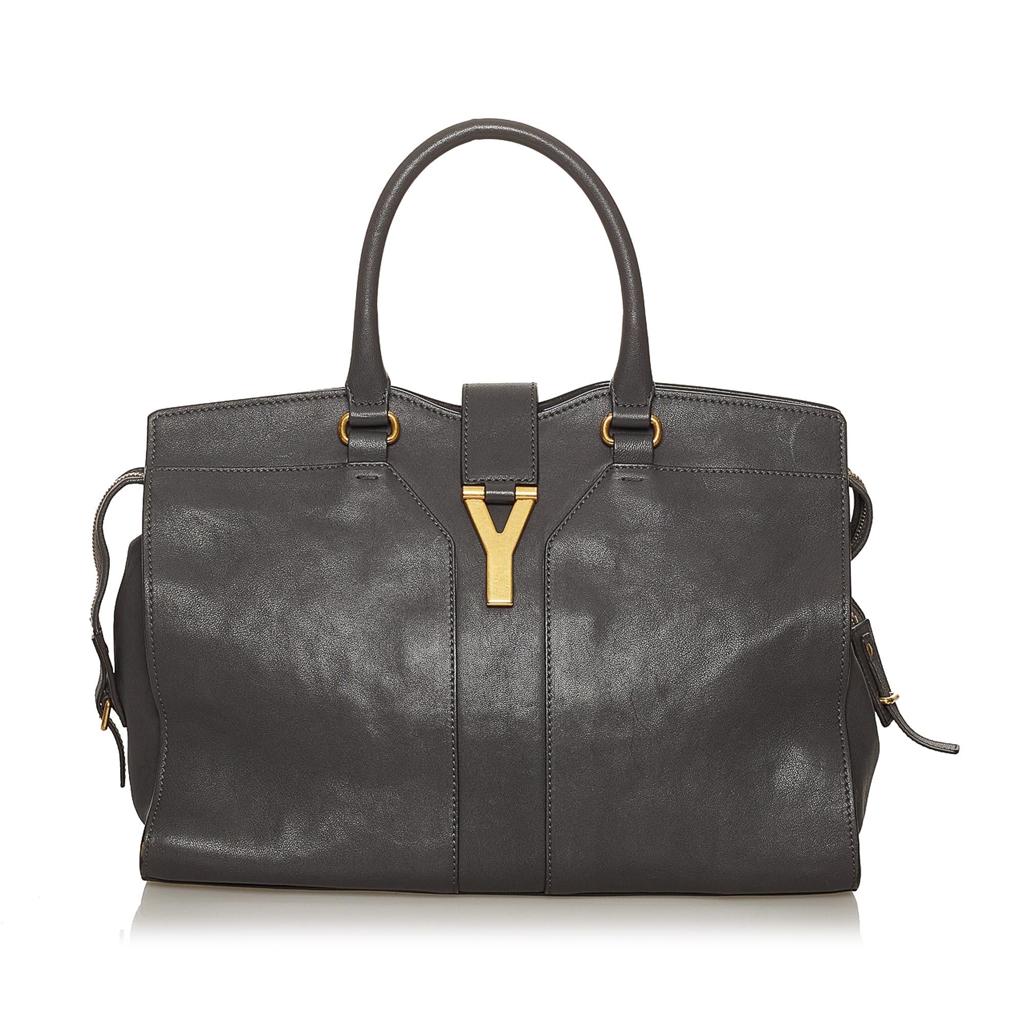 Saint Laurent Cabas Chyc Ligne Leather Handbag (SHG-29293)