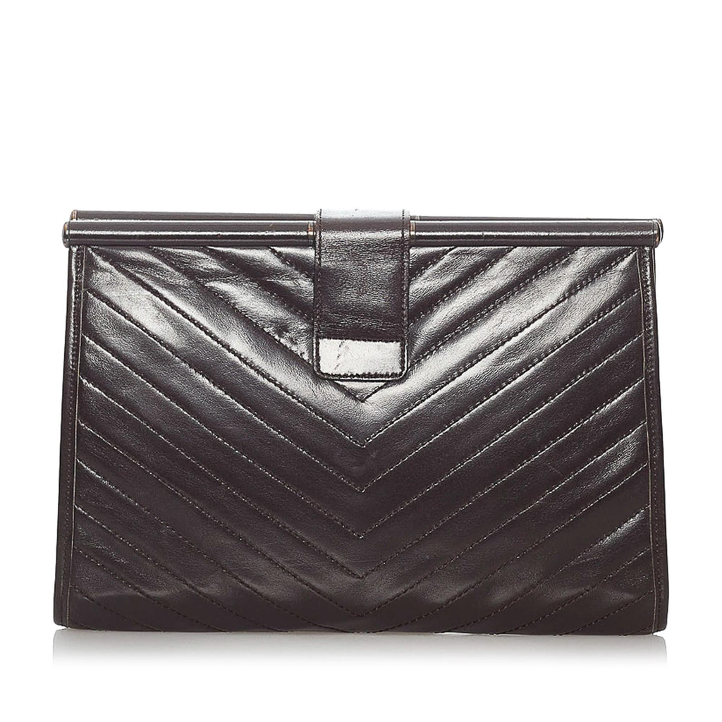 Saint Laurent Chevron Leather Clutch Bag (SHG-29906)