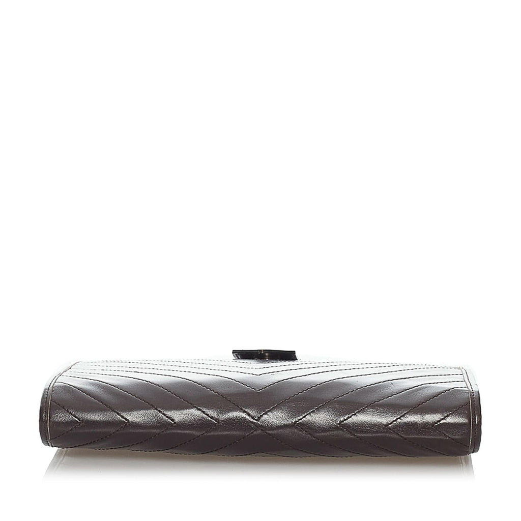 Saint Laurent Chevron Leather Clutch Bag (SHG-29906)