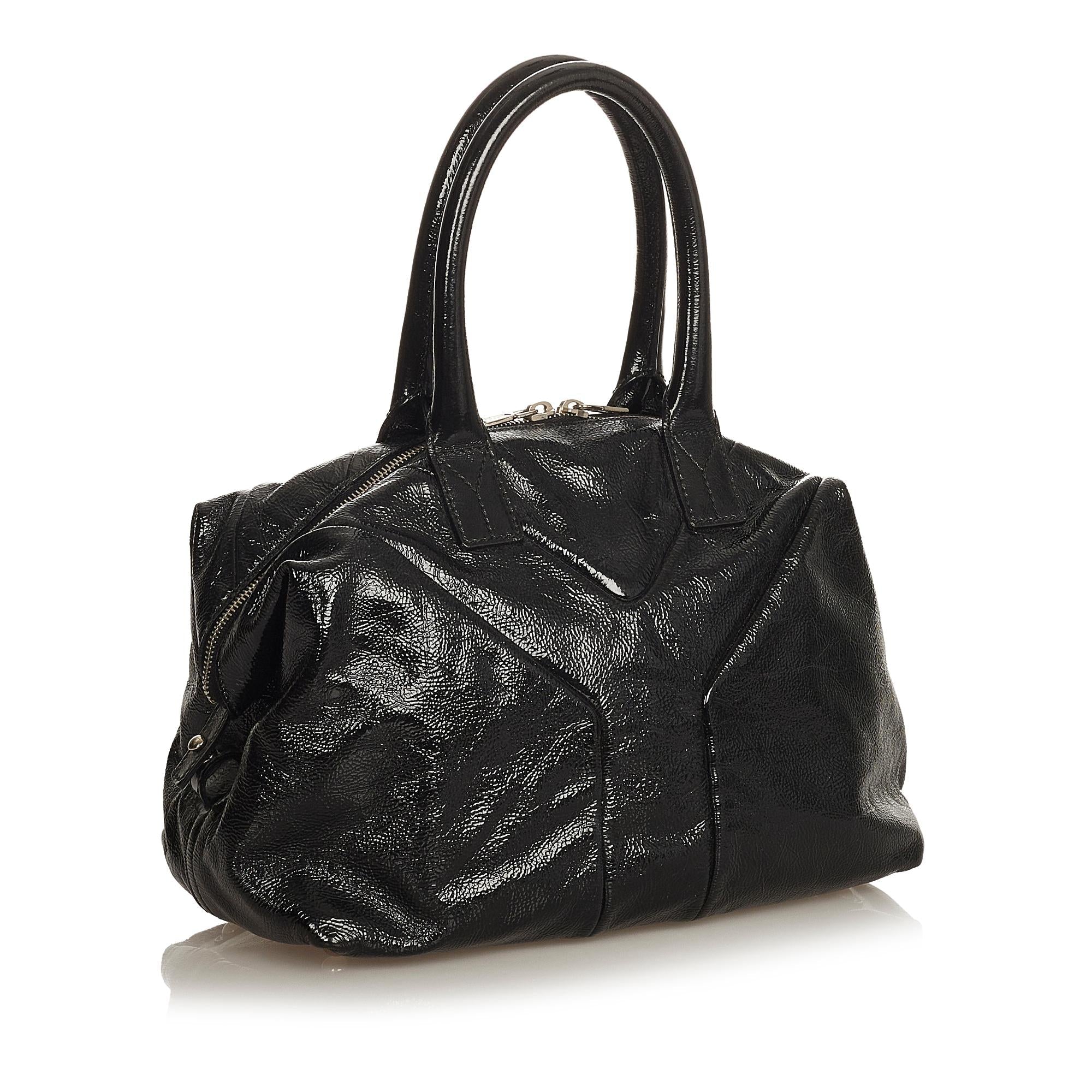 Saint Laurent Easy Patent Leather Handbag (SHG-25054)