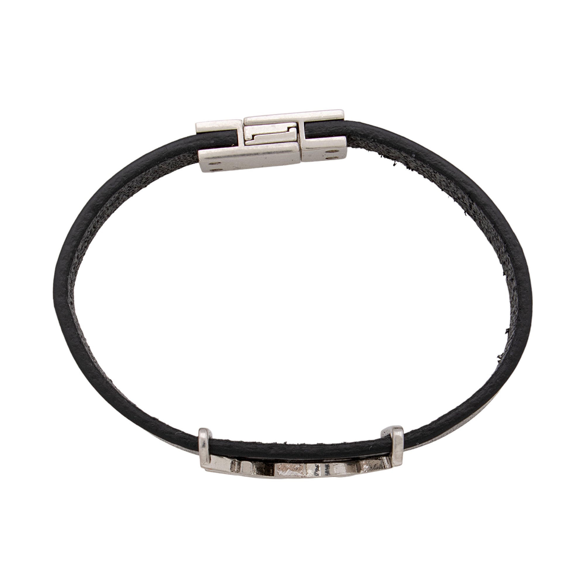 Saint Laurent Leather Monogram Cassandre Bracelet (SHF-nbNjk2)